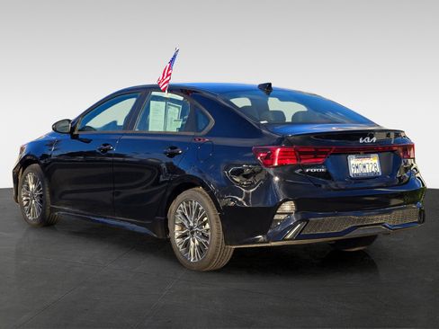 Used 2024 Kia Forte GT-Line w/ GT-Line Premium Package image 6