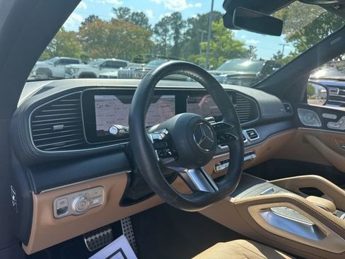 Certified 2024 Mercedes-Benz GLS 450 4MATIC image 17