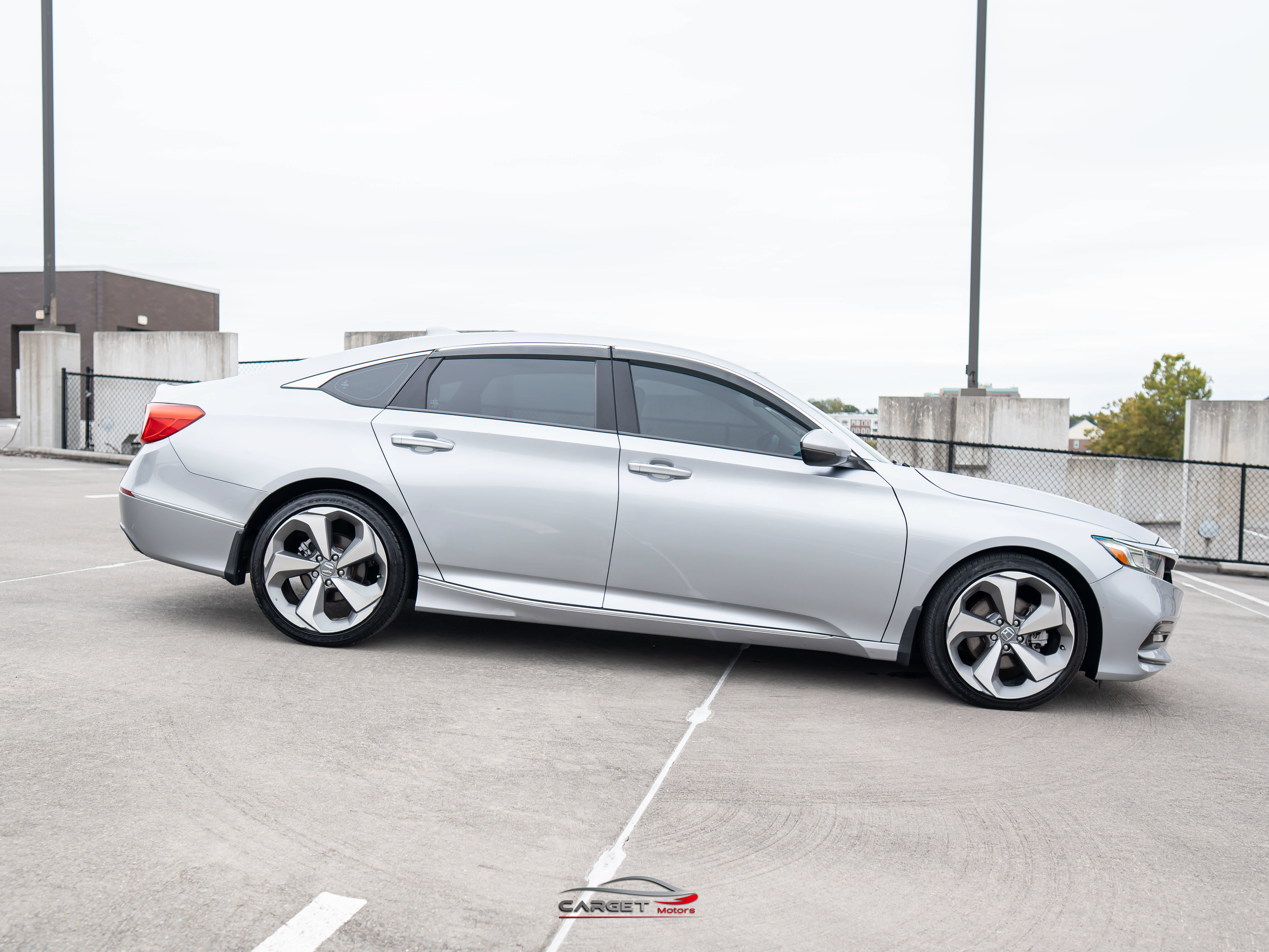 Used 2020 Honda Accord Touring image 8