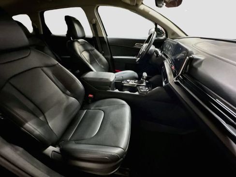 Used 2024 Kia Sportage EX AWD/4WD image 31