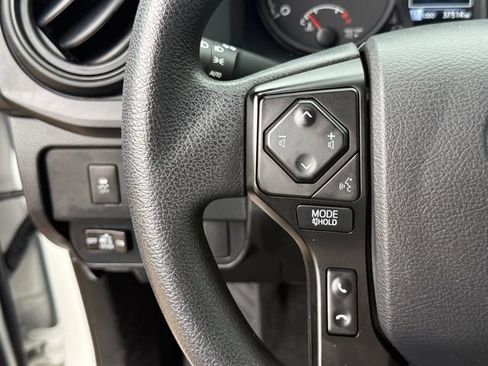 Used 2023 Toyota Tacoma SR AWD/4WD image 16