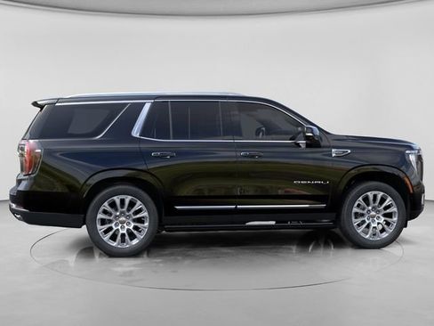 New 2026 GMC Yukon Denali w/ Denali Reserve Package AWD/4WD image 5