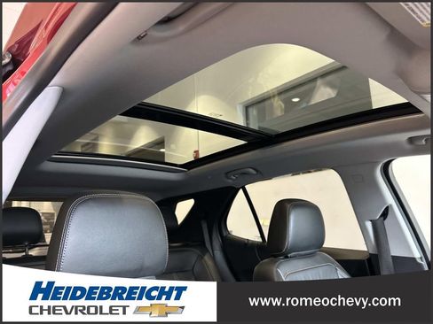 Used 2023 Chevrolet Equinox Premier AWD/4WD image 34