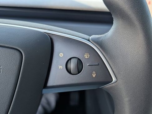 Used 2025 Tesla Model 3 Long Range image 18