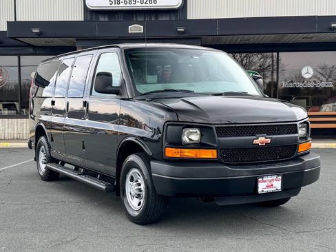 Used 2014 Chevrolet Express 2500 LS image 1