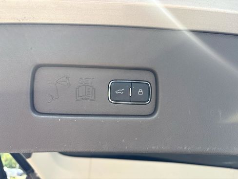 Used 2020 Lincoln Aviator Reserve w/ Equipment Group 201A RWD image 25