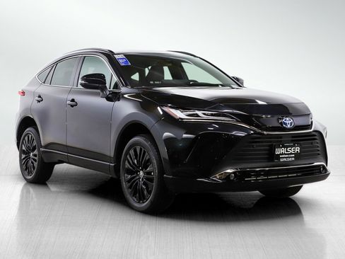 Used 2024 Toyota Venza Nightshade image 7