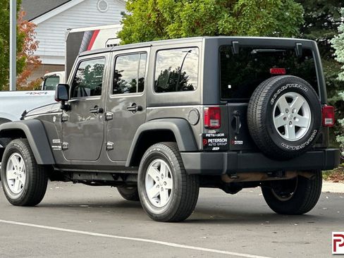 Used 2018 Jeep Wrangler Unlimited Sport S image 6