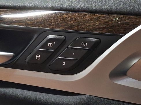 Used 2020 BMW X4 xDrive30i w/ Premium Package image 25