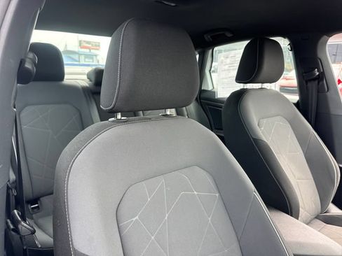 Used 2025 Volkswagen Jetta Sport FWD image 27