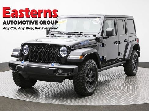 Used 2023 Jeep Wrangler Unlimited w/ Dual Top Group image 1