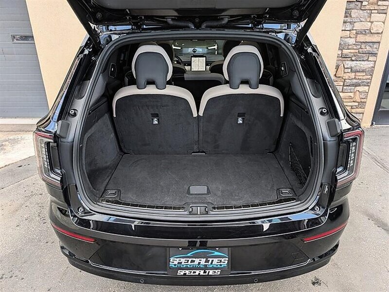 Used 2025 Volvo EX90 Plus AWD/4WD image 34