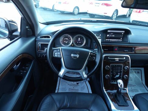 Used 2013 Volvo XC70 T6 AWD/4WD image 5
