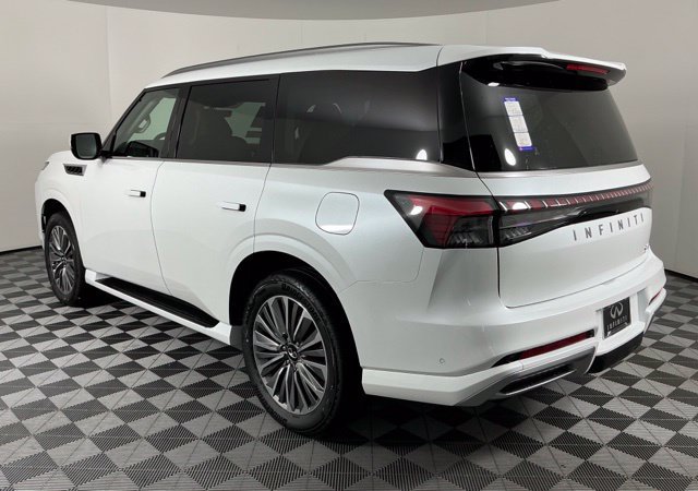 Certified 2026 INFINITI QX80 Luxe RWD image 4