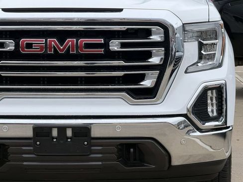 Used 2019 GMC Sierra 1500 SLT RWD image 8