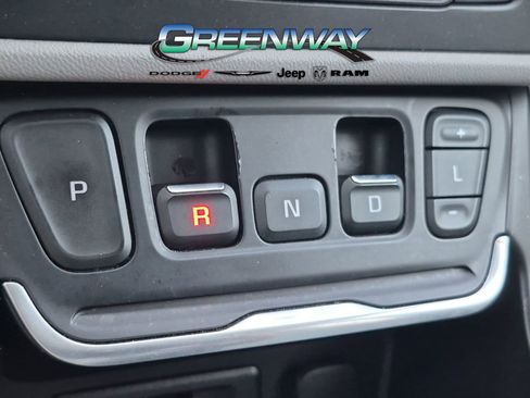 Used 2018 GMC Terrain SLT w/ Preferred Package FWD image 19