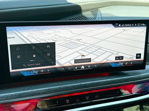 Used 2023 BMW 760i xDrive 760i xDrive image 14