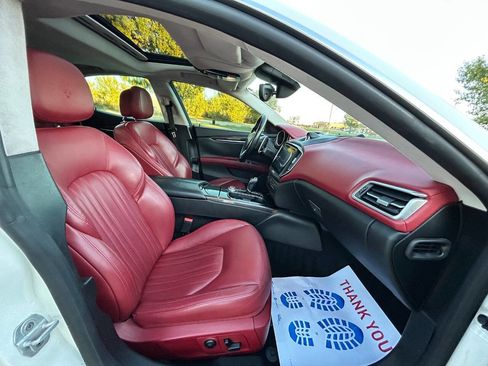 Used 2017 Maserati Ghibli image 15