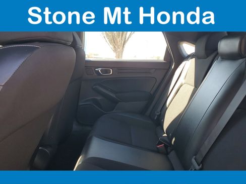 Used 2023 Honda Civic Sport image 10