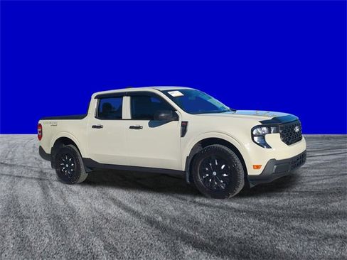 Certified 2025 Ford Maverick XL image 2