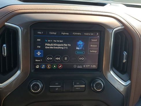 Used 2020 Chevrolet Silverado 1500 High Country w/ Technology Package image 30