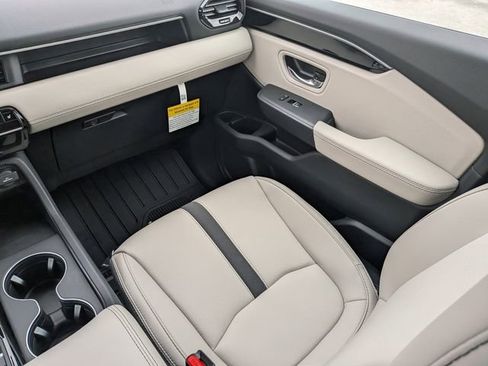 New 2026 Honda Pilot EX-L image 18