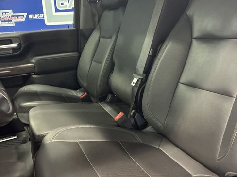 Used 2023 Chevrolet Silverado 2500 LTZ AWD/4WD image 23