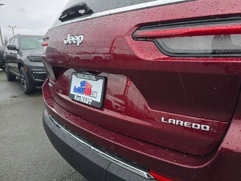 New 2026 Jeep Grand Cherokee L 4WD image 17