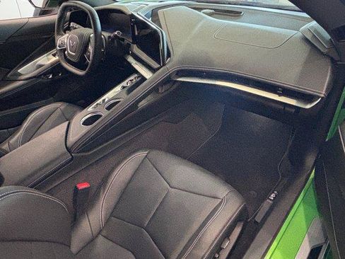 Used 2026 Chevrolet Corvette Stingray Coupe w/ 1LT RWD image 9