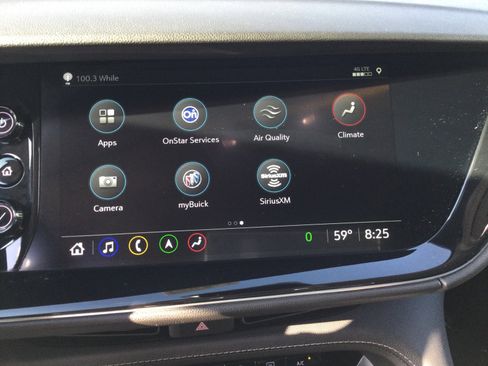 Used 2023 Buick Envision Avenir AWD/4WD image 21