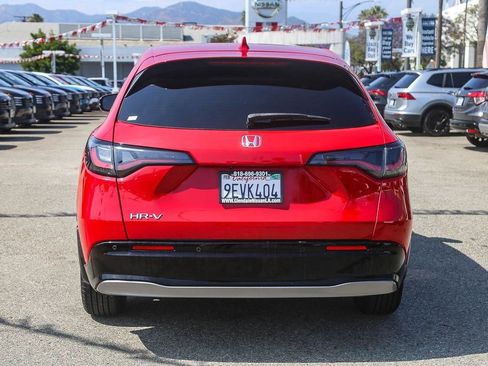 Used 2023 Honda HR-V EX-L image 7