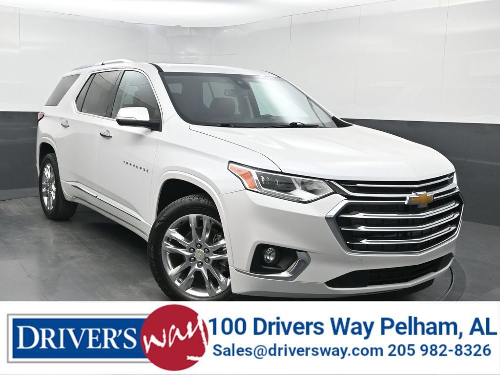 Used 2021 Chevrolet Traverse High Country FWD image 1