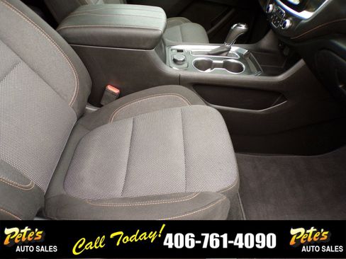 Used 2019 Chevrolet Traverse LS image 19