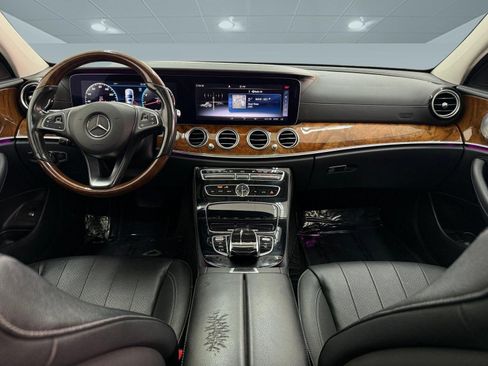 Certified 2018 Mercedes-Benz E 300 4MATIC image 12