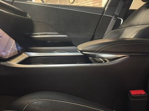 Used 2022 Lucid Air Grand Touring AWD/4WD image 26
