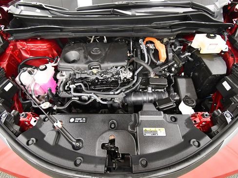 Used 2023 Toyota Sienna Platinum AWD/4WD image 12