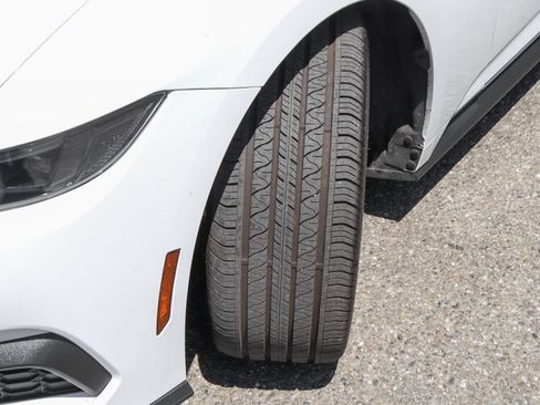Used 2025 Ford Mustang Coupe RWD image 41