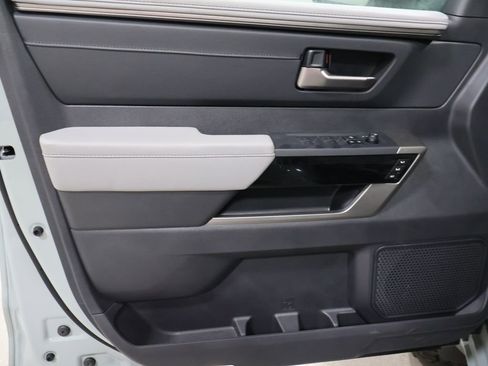 New 2026 Toyota Tundra Limited AWD/4WD image 9