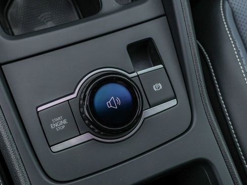 New 2026 Volkswagen Tiguan SE image 29