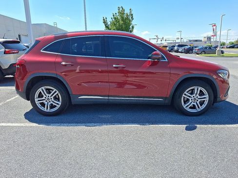 Used 2022 Mercedes-Benz GLA 250 4MATIC image 8