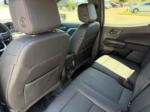 Used 2024 Chevrolet Colorado Z71 w/ Z71 Convenience Package 2 AWD/4WD image 20