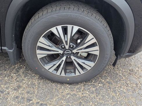 Used 2023 Nissan Rogue SV AWD/4WD image 27