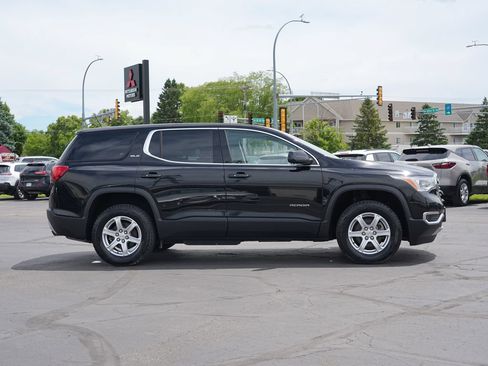 Used 2019 GMC Acadia SLE AWD/4WD image 2