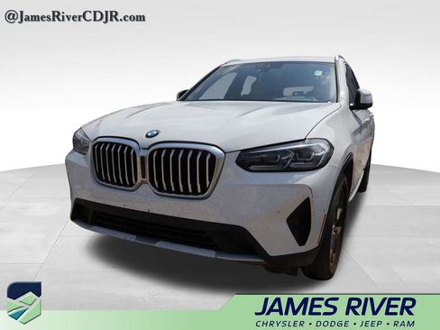 Used 2022 BMW X3 xDrive30i w/ Premium Package 2 AWD/4WD image 2