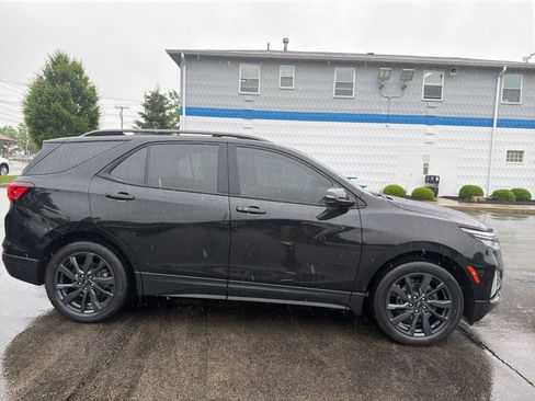 Used 2023 Chevrolet Equinox RS FWD image 6