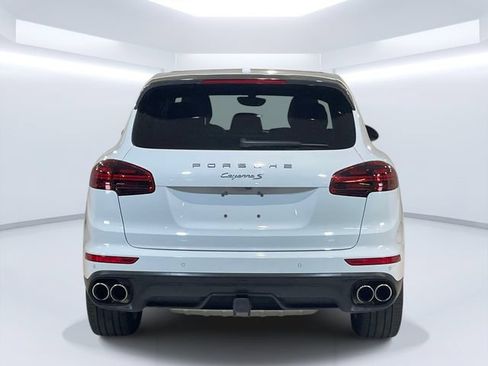Used 2015 Porsche Cayenne S AWD/4WD image 6