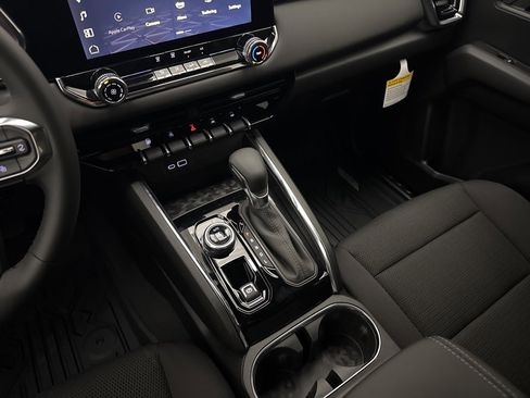 New 2025 GMC Canyon Elevation w/ Technology Package image 14