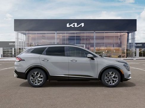 New 2025 Kia Sportage SX image 8