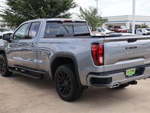 Used 2025 GMC Sierra 1500 Elevation w/ Preferred Package AWD/4WD image 4