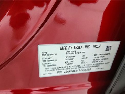 Used 2024 Tesla Model X image 70